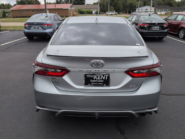 Used 2024 Toyota Camry SE w/ Convenience Package FWD image 6