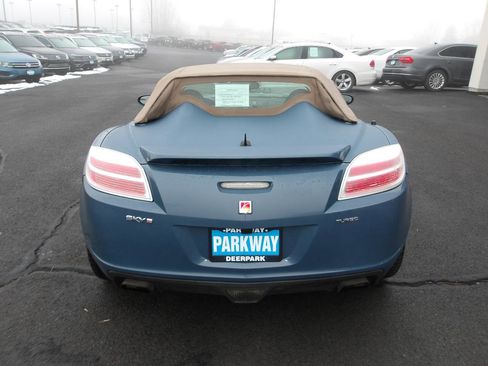Used 2007 Saturn Sky Red Line image 4