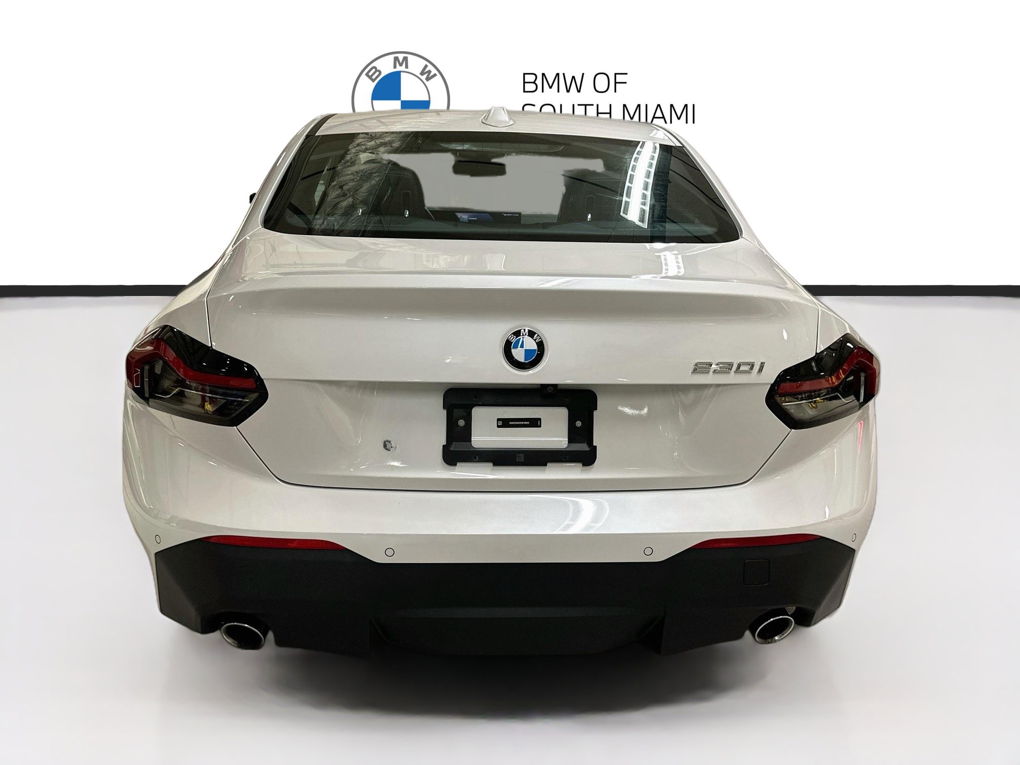 Used 2025 BMW 230i Coupe w/ Premium Package RWD image 6