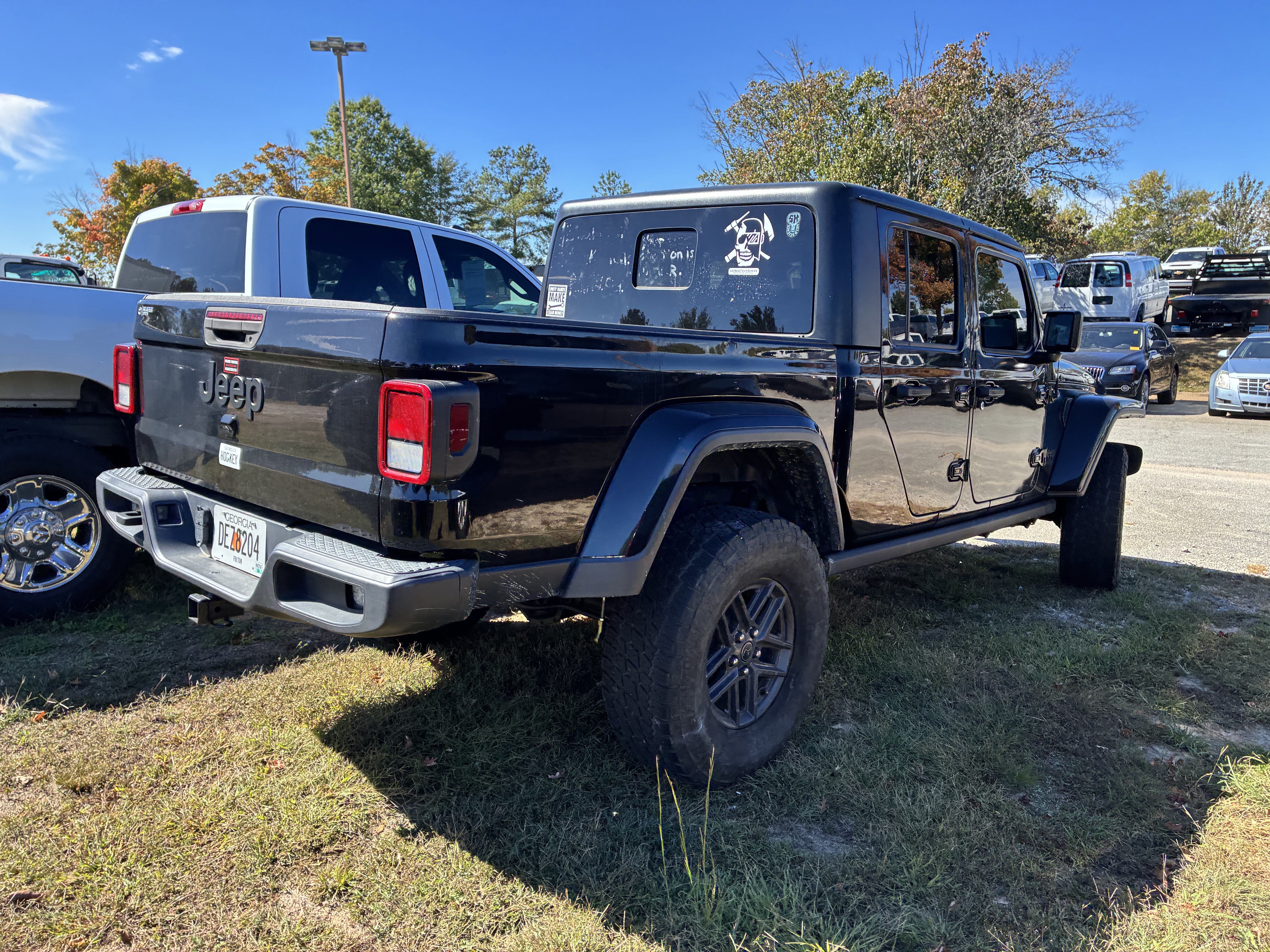 Used 2020 Jeep Gladiator Sport w/ Quick Order Package 24S AWD/4WD image 8