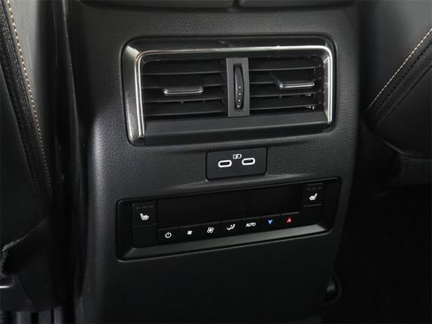 Certified 2025 MAZDA CX-70 Plug-In Hybrid w/ Premium Plus image 15