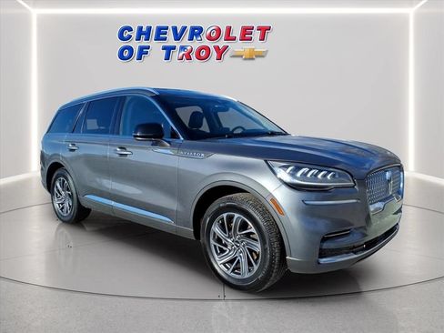 Used 2023 Lincoln Aviator AWD image 1