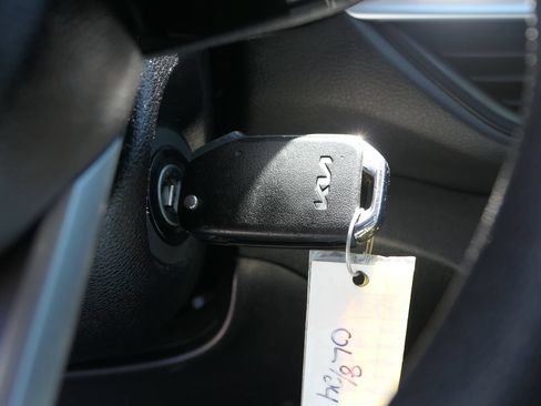 Used 2023 Kia Forte LXS FWD image 16