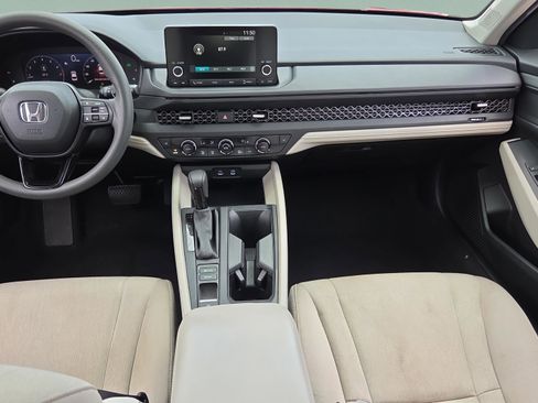 Certified 2025 Honda Accord SE image 12