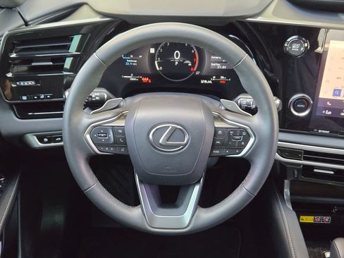 Used 2025 Lexus RX 350 FWD w/ Technology Package image 20