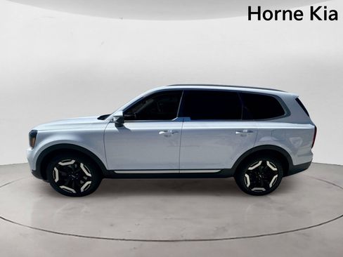 Certified 2024 Kia Telluride S w/ S Sunroof Package FWD image 6