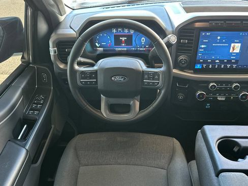 Used 2024 Ford F150 XLT RWD image 15