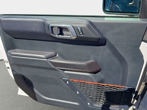 Used 2024 Ford Bronco Raptor w/ Interior Carbon Fiber Pack 6 AWD/4WD image 29