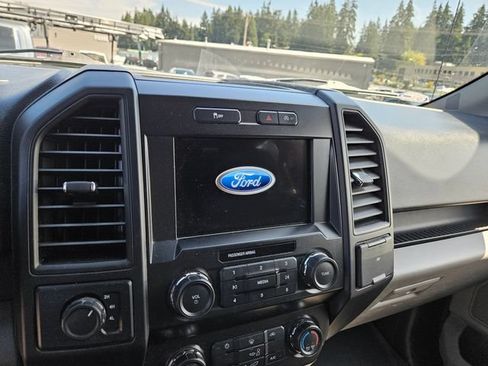 Used 2020 Ford F150 XL w/ Equipment Group 101A Mid AWD/4WD image 10