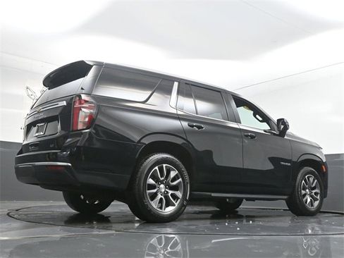 Used 2022 Chevrolet Tahoe LT w/ LT Signature Plus Package image 34