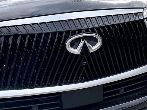 Certified 2025 INFINITI QX80 Pure w/ Cargo Package AWD/4WD image 38