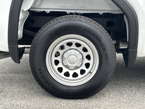 New 2026 GMC Sierra 1500 Pro w/ Pro Value Package image 17