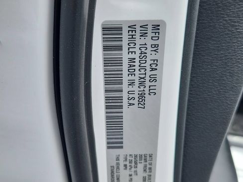 Used 2022 Dodge Durango R/T w/ Blacktop Package AWD/4WD image 19