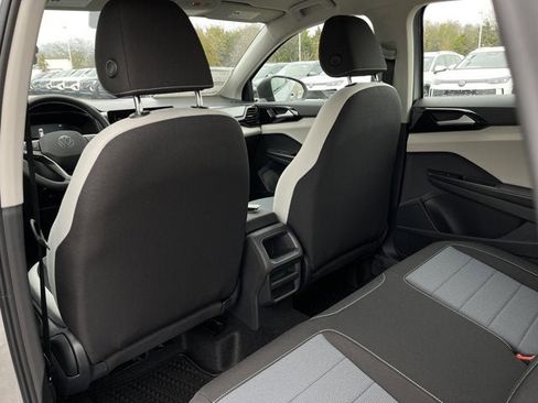 New 2026 Volkswagen Taos S image 22