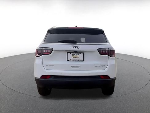 Used 2025 Jeep Compass Limited image 12