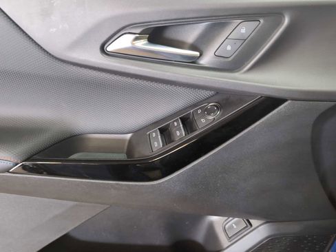 Used 2025 Chevrolet Equinox RS w/ Safety and Technology Package FWD image 23