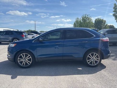 Used 2020 Ford Edge Titanium image 8