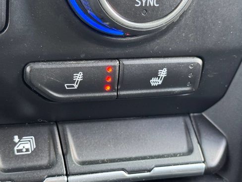 Used 2019 Chevrolet Silverado 1500 LT w/ All-Star Edition AWD/4WD image 5