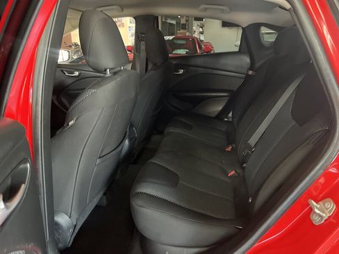 Used 2016 Dodge Dart SE w/ Convenience Group image 16