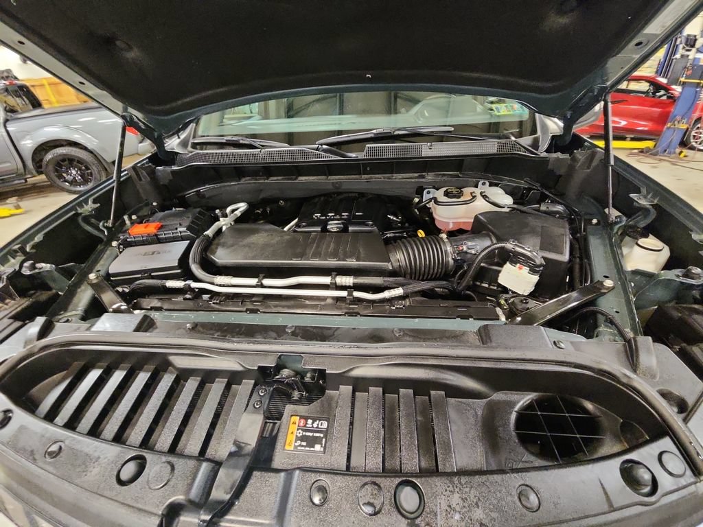 Certified 2026 Chevrolet Silverado 1500 LT AWD/4WD image 27