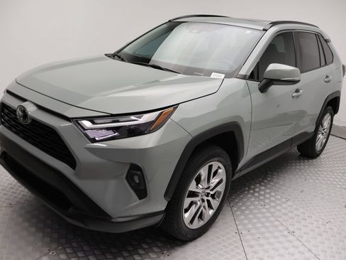 Used 2023 Toyota RAV4 XLE Premium FWD image 2