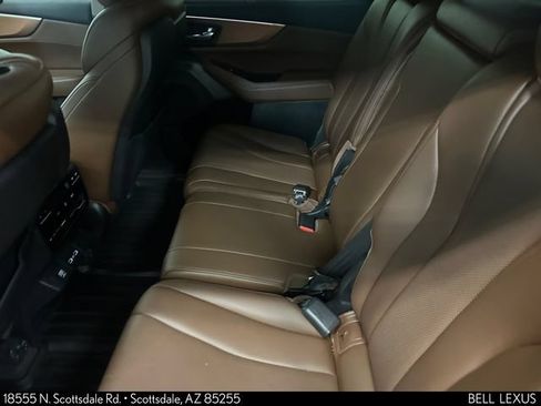 Used 2022 Acura MDX w/ Technology Package AWD/4WD image 17