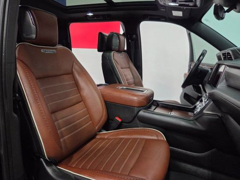 Used 2023 GMC Yukon XL Denali Ultimate AWD/4WD image 70