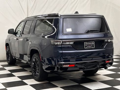 New 2026 Jeep Grand Wagoneer L Summit AWD/4WD image 5