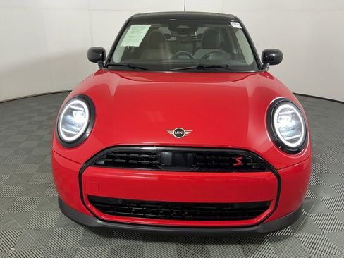 Certified 2025 MINI Cooper S image 3