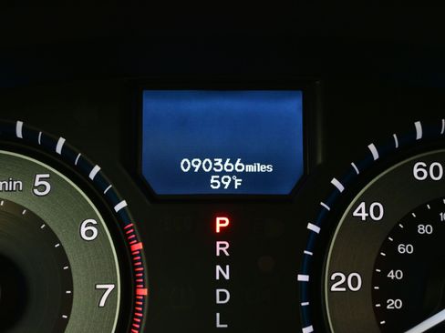 Used 2012 Honda Odyssey Touring image 28