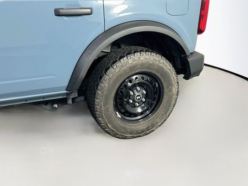 Used 2023 Ford Bronco 4-Door AWD/4WD image 28