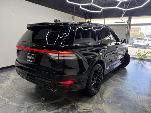Used 2026 Lincoln Aviator Reserve w/ Jet Appearance Package AWD/4WD image 2