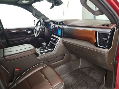 Used 2024 GMC Sierra 1500 Denali w/ Technology Package image 39
