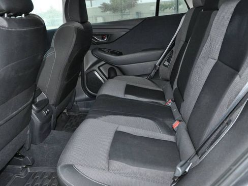 Used 2021 Subaru Outback Premium image 12