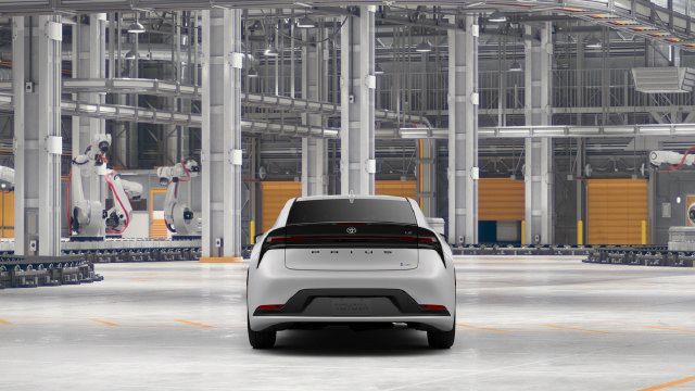 New 2027 Toyota Prius LE FWD image 10
