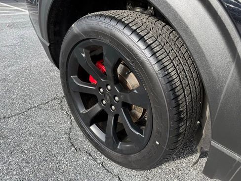 Used 2022 Ford Explorer ST image 9