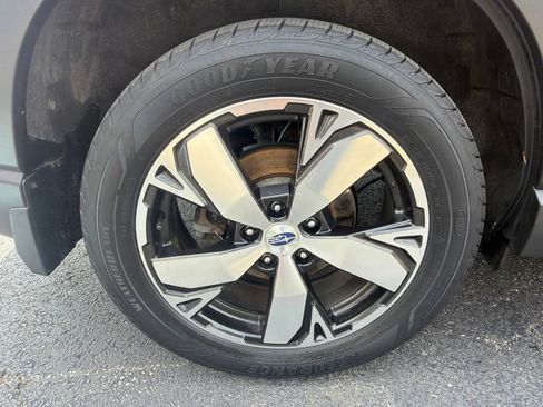 Used 2020 Subaru Forester Touring w/ Popular Package #2 AWD/4WD image 44
