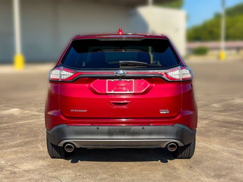 Used 2018 Ford Edge SEL w/ Equipment Group 201A AWD/4WD image 10
