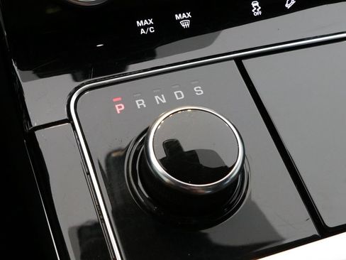 Used 2019 Land Rover Range Rover Velar R-Dynamic HSE AWD/4WD image 19