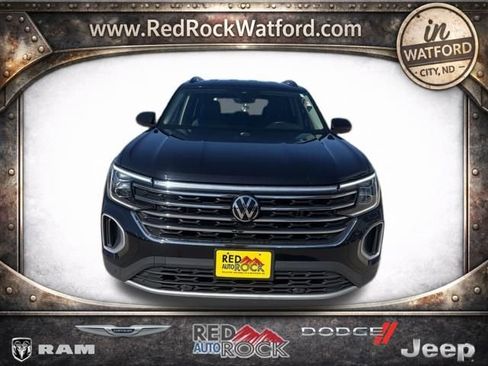 Used 2025 Volkswagen Atlas SE AWD/4WD image 4