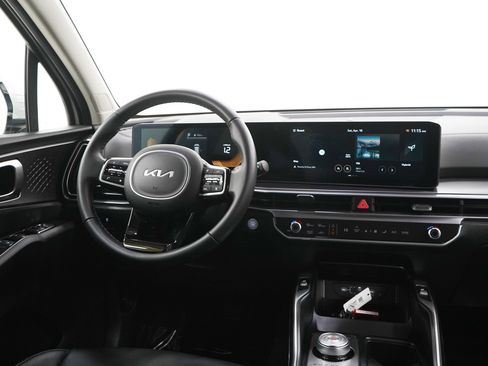 Used 2025 Kia Sorento EX AWD/4WD image 15
