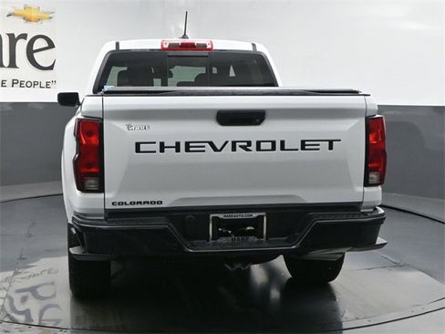 New 2026 Chevrolet Colorado W/T image 13