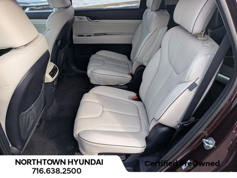 Certified 2023 Hyundai Palisade Calligraphy w/ Cargo Package image 9