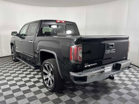 Used 2018 GMC Sierra 1500 SLT image 5