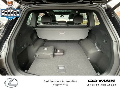 Used 2024 Volkswagen Tiguan SEL R-Line image 23