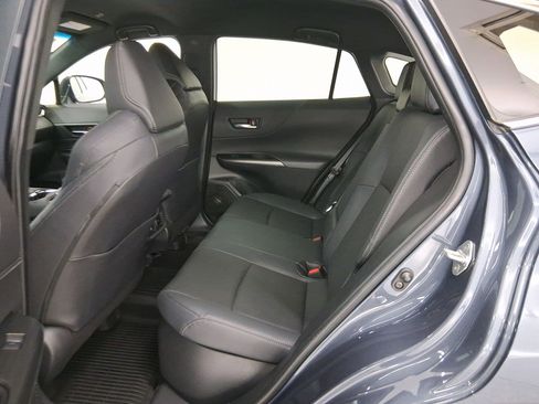 Used 2024 Toyota Venza Limited image 13