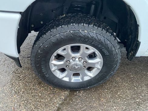 Used 2024 RAM 2500 Laramie image 11