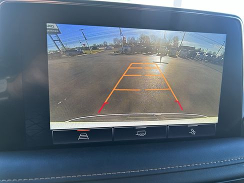 Used 2022 GMC Yukon AT4 w/ Max Trailering Package image 22