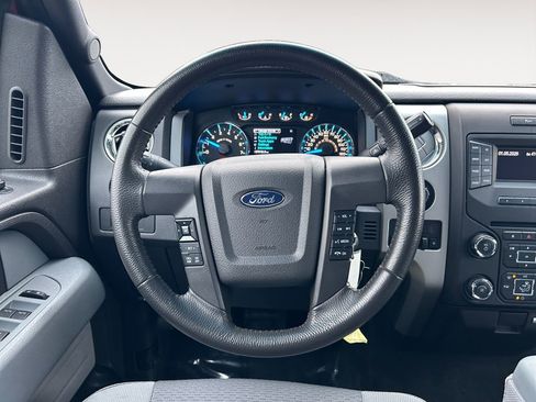 Used 2013 Ford F150 XLT w/ Luxury Equipment Group image 14