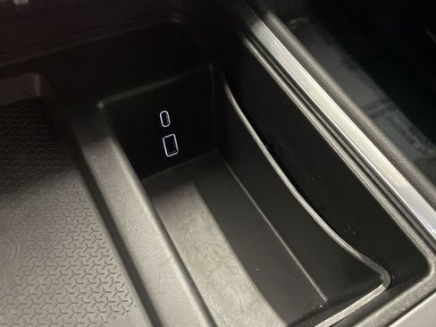 Certified 2025 GMC Acadia Elevation image 27